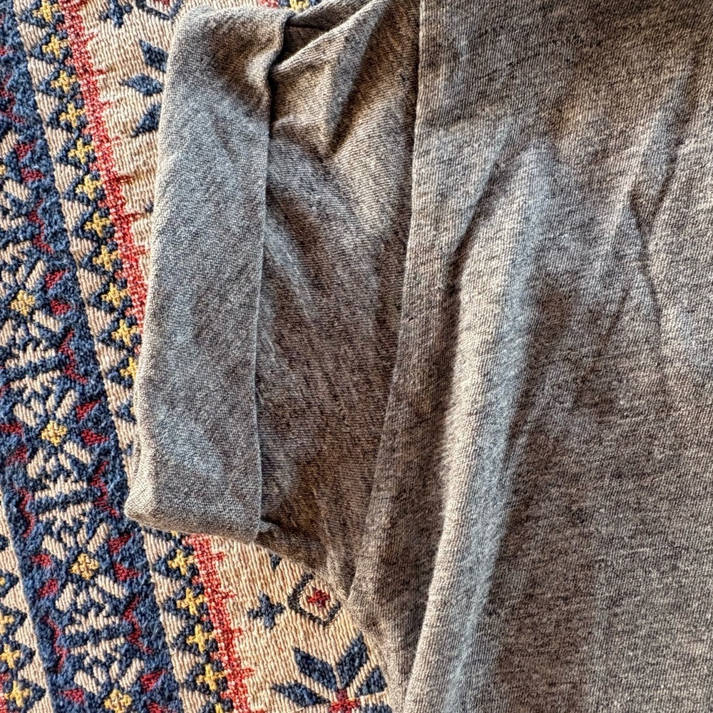 J Crew Gray Cotton Short Sleeve T Shirt with Black Bow Accent Size XXS - Picture 3 of 4